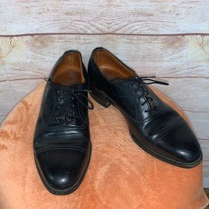 Mens Bullocks dress shoes